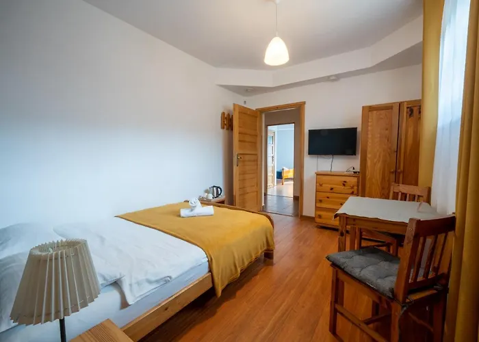 Maya Pokoje i Apartamenty